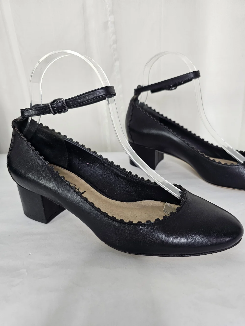 Via Spiga Dionne Black Leather Scalloped Block Heel Ankle Strap Pumps 6.5